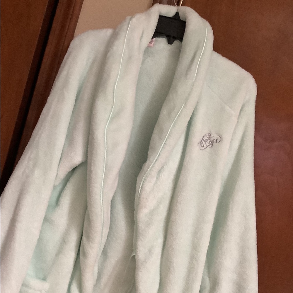 Victoria’s Secret Robe
